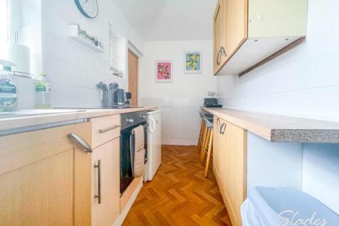 25c Keswick kitchen 
