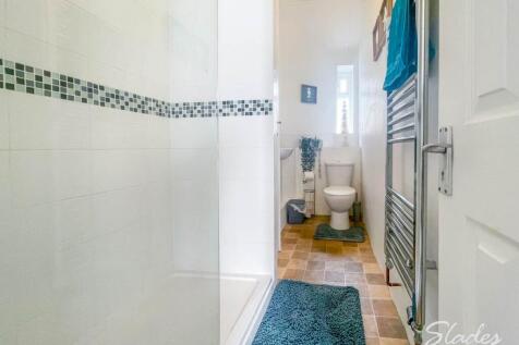 25c Keswick shower r