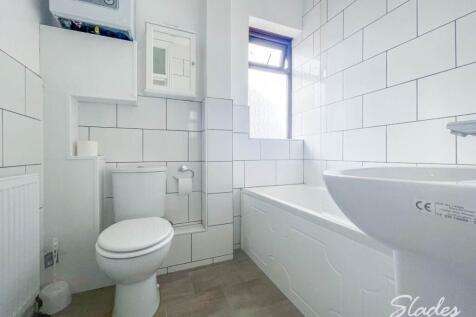 19 florence bathroom