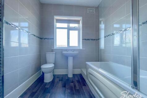 6 stourwood bathroom