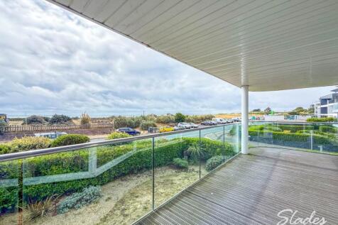 BALCONY (2)