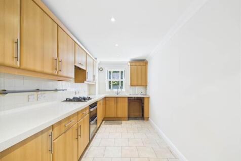 3 east cliff manor k