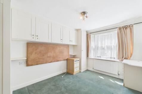 3 east cliff manor m