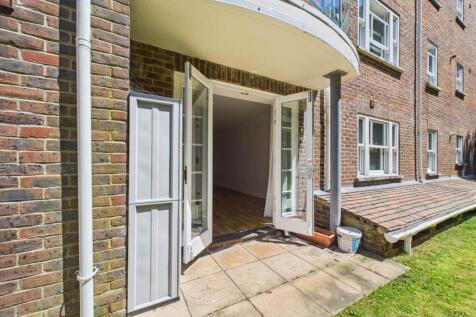 3 east cliff manor p