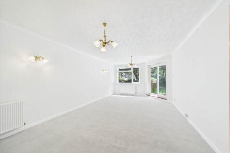 2 grosvenor court lo