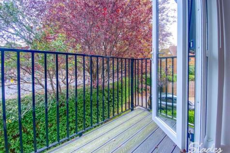 Balcony 2