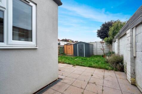 1 croyde garden 