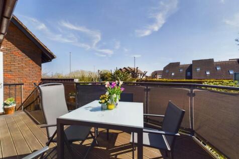 21 meridians balcony