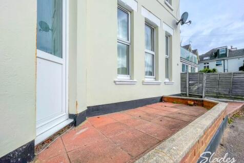 46 Parkwood Road pat