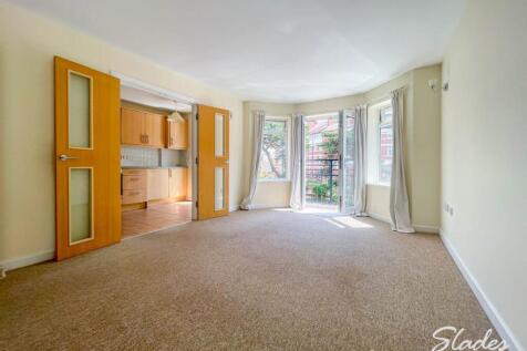 16 florence lounge 2