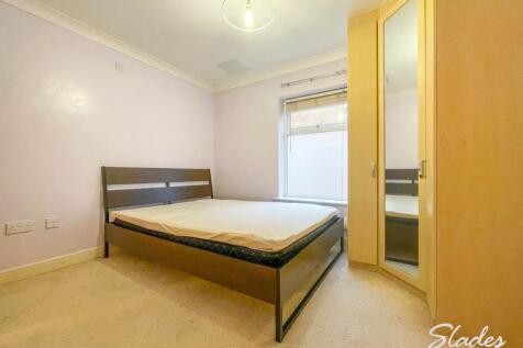 6 mariann master bed