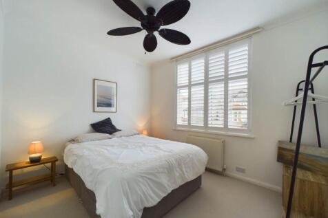 6 griffin second bed