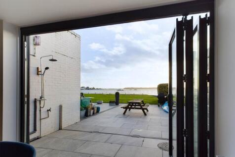 1 smug bi-folding do