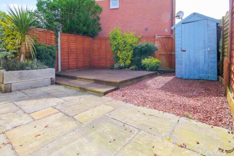 39 Le Pat Close gard