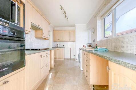 81 forest kitchen ma