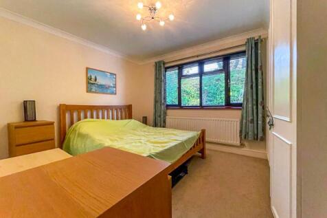 151a Burley Road sec