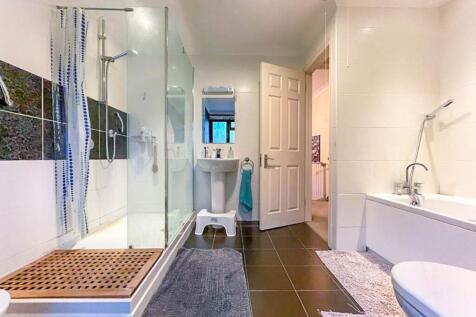 151a Burley Road fam