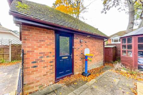 151a Burley RoaD ANN