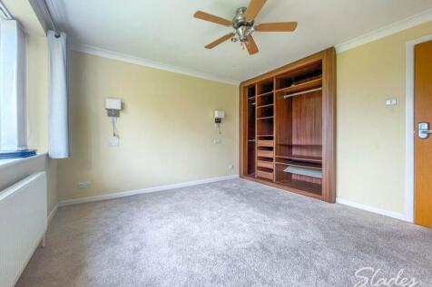 3 seacliff court mas