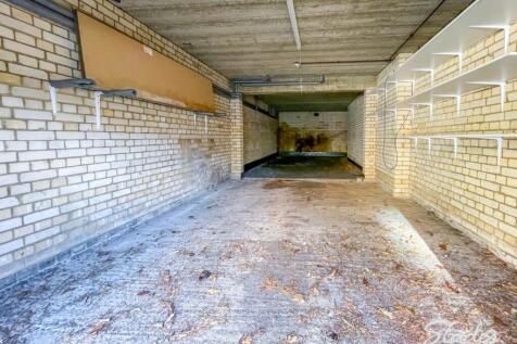 3 seacliff court ins