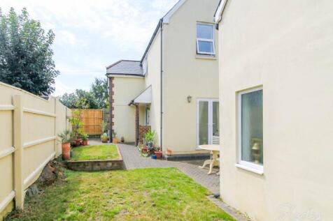 40A NASEBY GARDEN 2