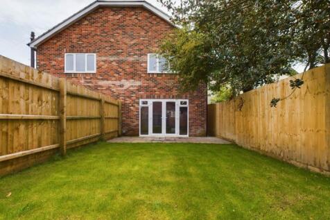 CAM02705G0-PR0262-ST