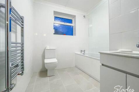 15 SBR BATHROOM MAIN