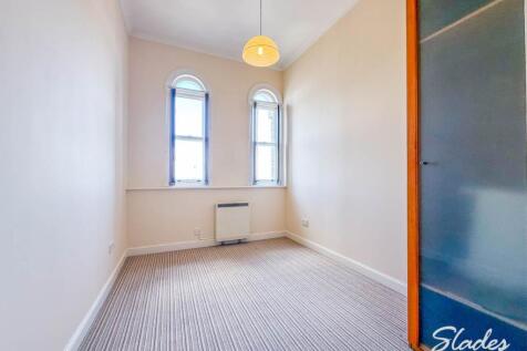 BEDROOM 2 (2)