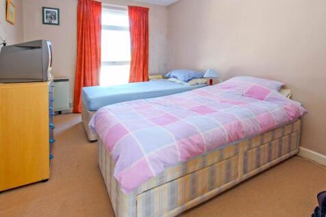 5 Audrayton Court 2n