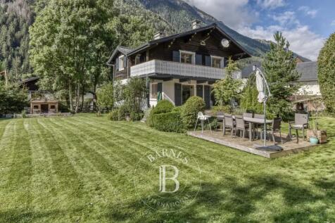 Lovely private garden 