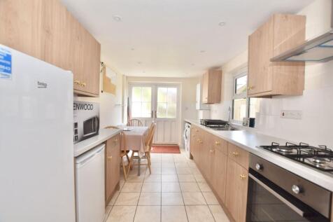 105 Marlborough Road Kitchen.JPG