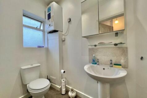 8abb956c-d243-4327-9ed8-bd50e1880ea7.jpg