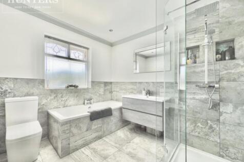 pbox-bathroom-347312.jpg