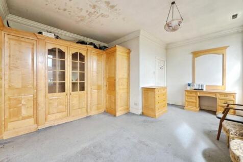 pbox-living_room-331098.jpeg