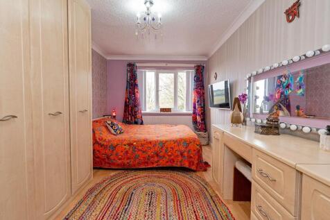Bedroom3_1.jpg