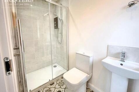 pbox-bathroom-335336.jpeg