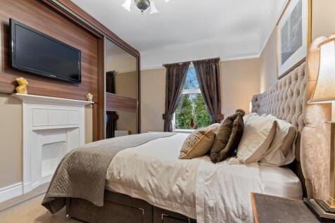 29 Victoria Crescent, Barnsley 26_297.jpg