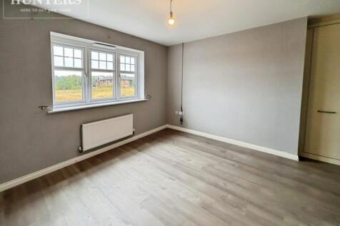 pbox-bedroom-332427.JPG