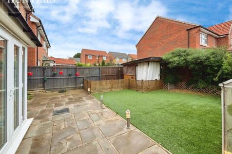pbox-garden-332427.JPG