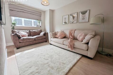 pbox-living_room-333471.jpg