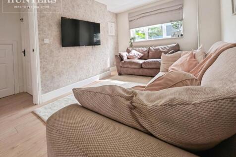 pbox-living_room-333471.jpg