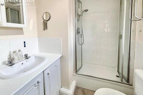 pbox-bathroom-333471.jpg