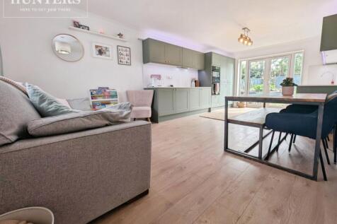 pbox-living_room-333471.jpg