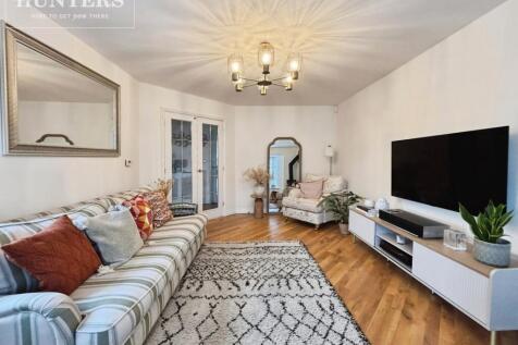 pbox-living_room-332825.jpeg
