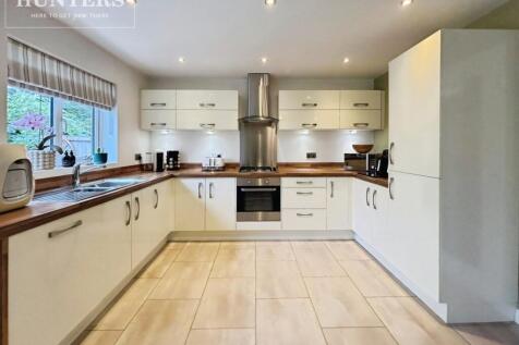 pbox-kitchen-332825.jpeg