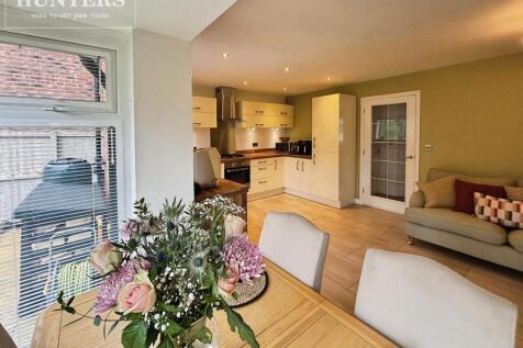 pbox-living_room-332825.jpeg