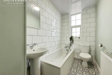 pbox-bathroom-333407.jpeg