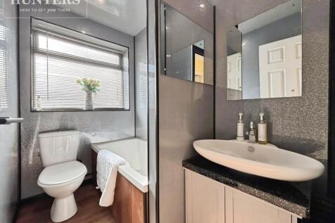 pbox-bathroom-336576.jpeg