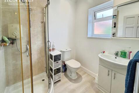 pbox-bathroom-336897.jpeg