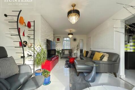 pbox-living_room-335883.jpeg